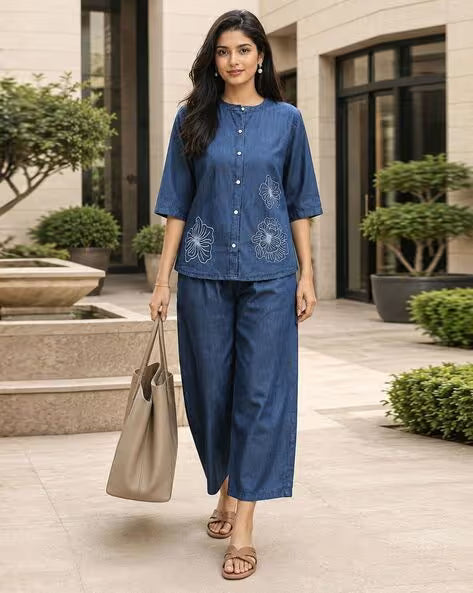 Women Embroidered Cotton 2-Piece Co-Ord Sets